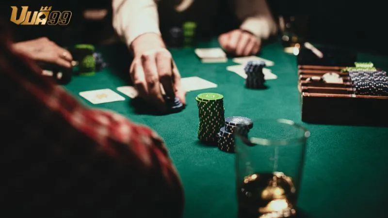 Chiến thuật đặt cược hiệu quả trong Poker Vua99